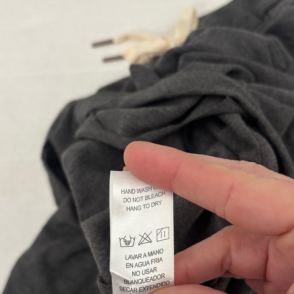 Doe & Rae Charcoal Sleeveless medium Romper - Picture 11 of 11